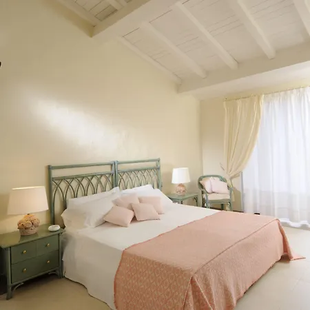 Due Lune Puntaldia & Golf Otel