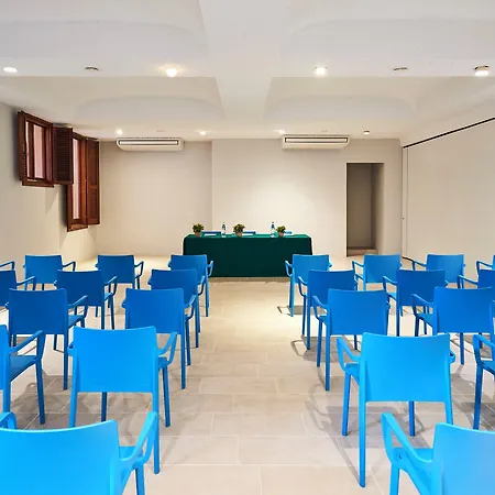 Due Lune Puntaldia & Golf サン・テオドーロ