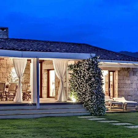 Due Lune Puntaldia Resort&golf 5* San Teodoro (Sardinia)