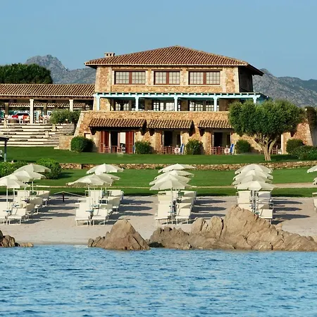 Due Lune Puntaldia & Golf 5* San Teodoro (Sardinia)
