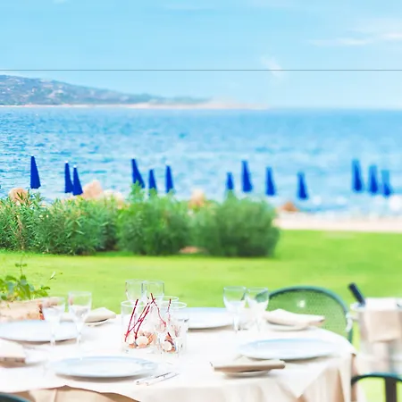 Hotel Due Lune Puntaldia & Golf 5*