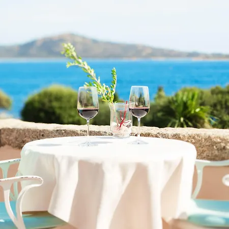 Hotel Due Lune Puntaldia & Golf San Teodoro (Sardinia)