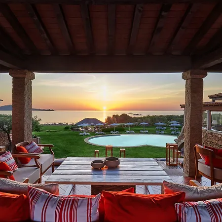 Due Lune Puntaldia Resort&golf Hotel San Teodoro (Sardinia)