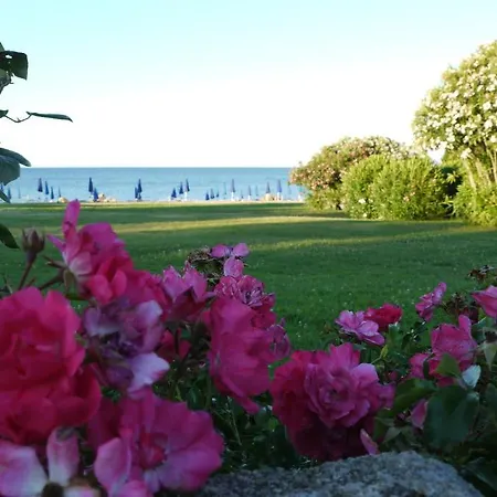 Due Lune Puntaldia & Golf Hotel 5*