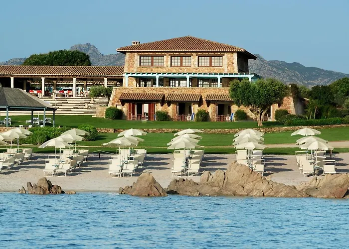 Due Lune Puntaldia & Golf 5* 圣特奥多罗