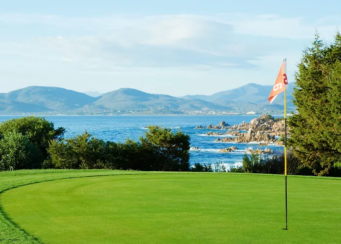 酒店 Due Lune Puntaldia & Golf 圣特奥多罗