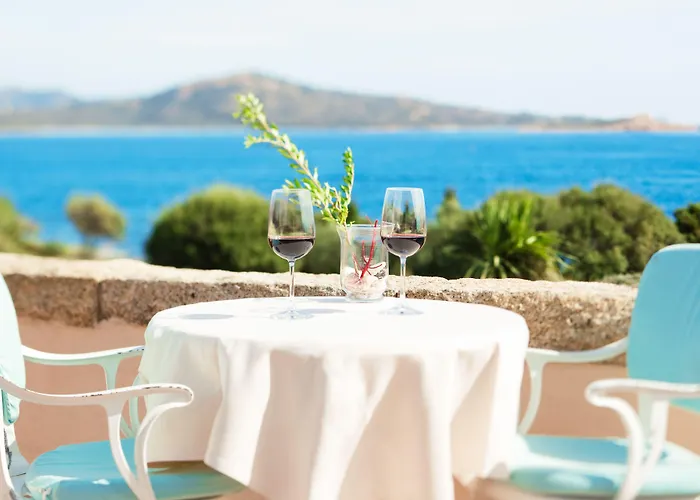 酒店 Due Lune Puntaldia & Golf 圣特奥多罗