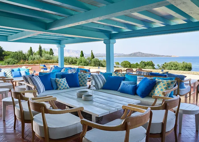 Due Lune Puntaldia & Golf 5* 圣特奥多罗